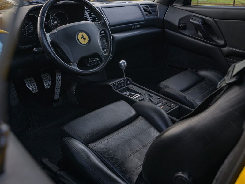 Ferrari F355 GTB manual (1997) - beautiful combination - Tom's Car